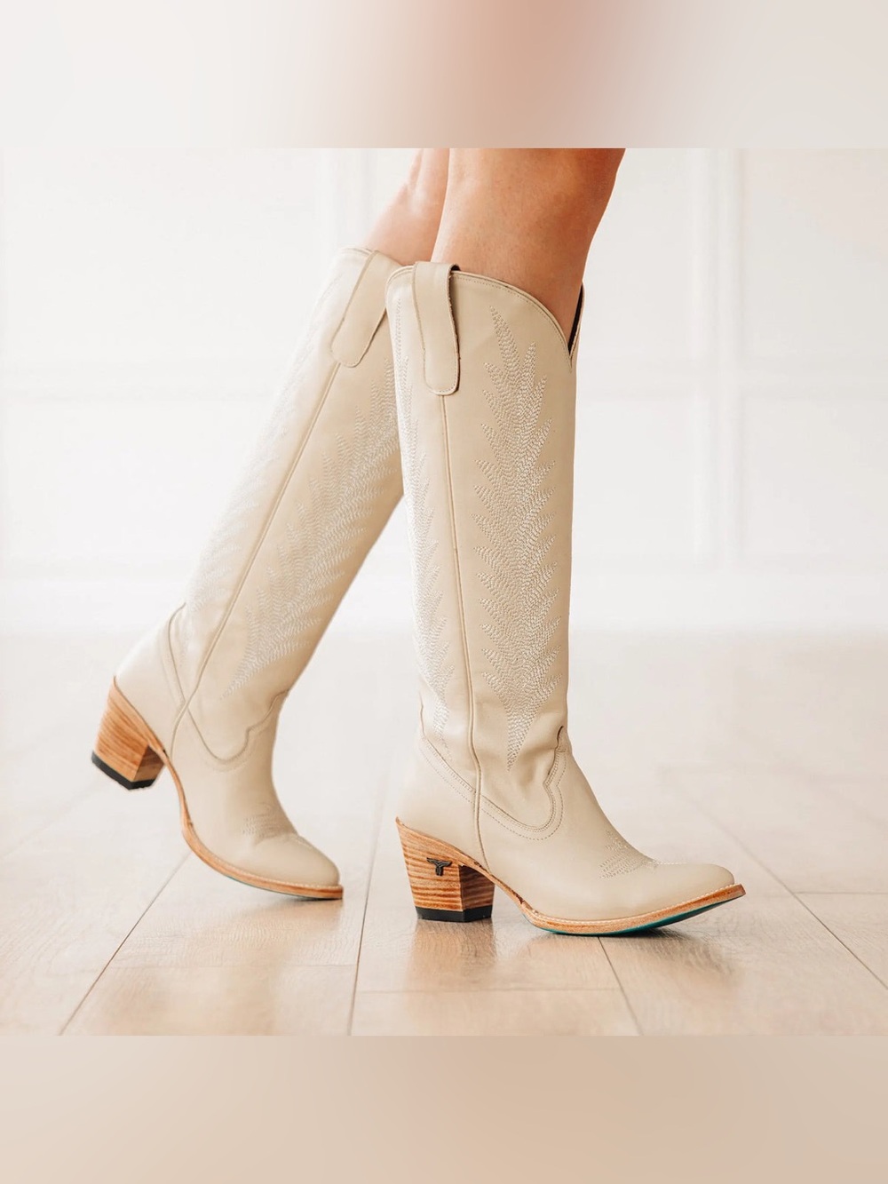 Lane Jentry Pale Ivory/Cream Leather Knee-High Cowboy Boots β Size 8.5
